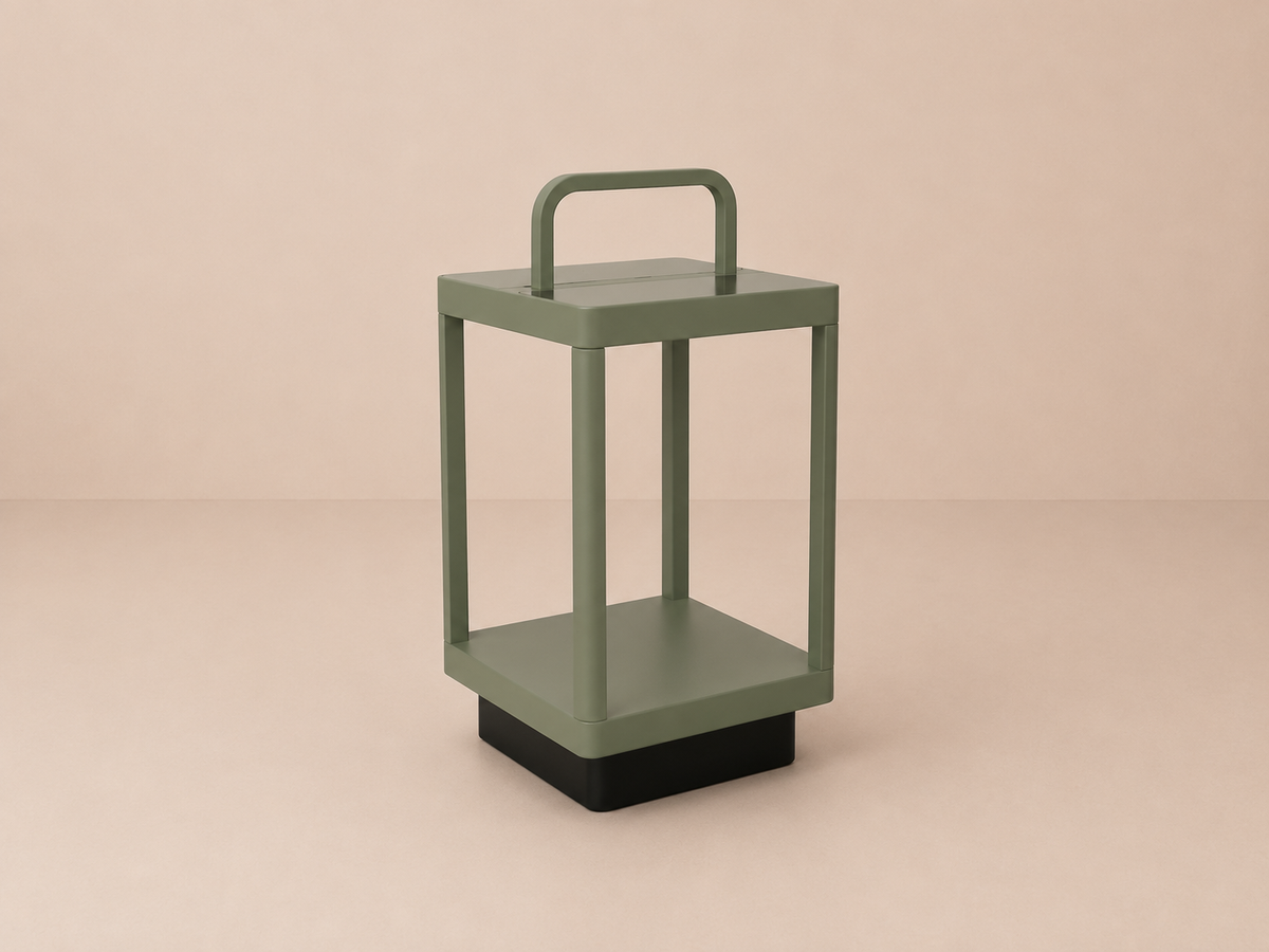 Luz Solar Light Short